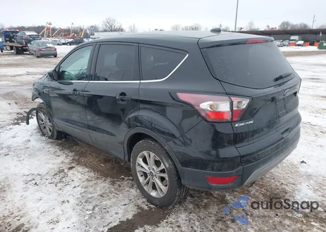 2017 Ford Escape Se z USA, uszkodzony, nr VIN 1FMCU9GD0HUA79085